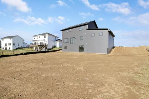 470 Sea Wing Boulevard Prescott WI 54021