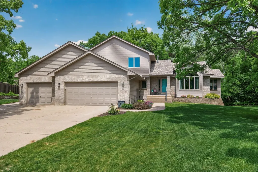 14443 Raven Street NW Andover MN 55304