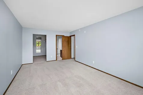4380 Brookside Court Edina MN 55436