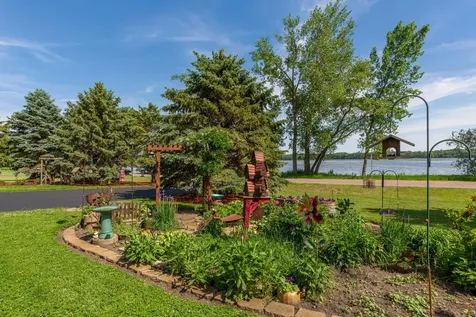 13304 Sakatah Lake Road Waterville MN 56096