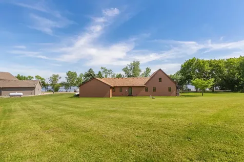13304 Sakatah Lake Road Waterville MN 56096