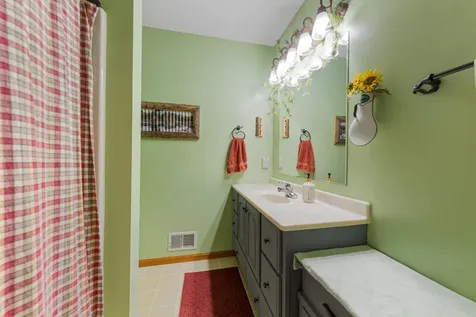 13304 Sakatah Lake Road Waterville MN 56096