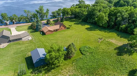 13304 Sakatah Lake Road Waterville MN 56096