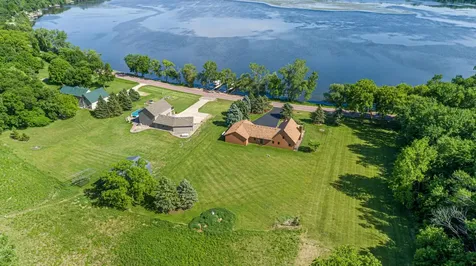 13304 Sakatah Lake Road Waterville MN 56096