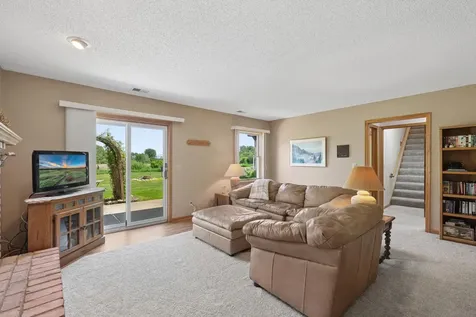 5461 Golfview Avenue N Oakdale MN 55128