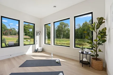 705 Ensconced Way Chaska MN 55318