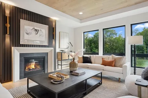 705 Ensconced Way Chaska MN 55318