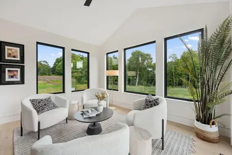705 Ensconced Way Chaska MN 55318