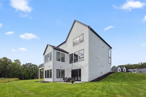 705 Ensconced Way Chaska MN 55318