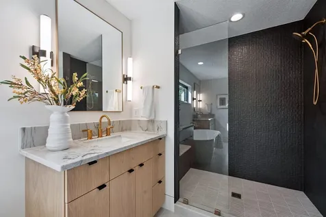 705 Ensconced Way Chaska MN 55318