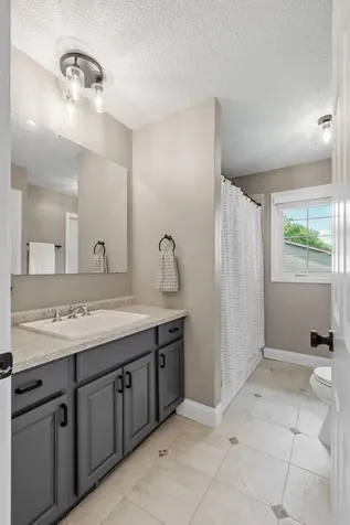 9931 Ives Lane N Maple Grove MN 55369