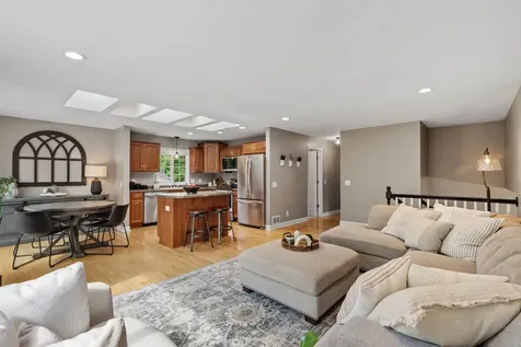 9931 Ives Lane N Maple Grove MN 55369