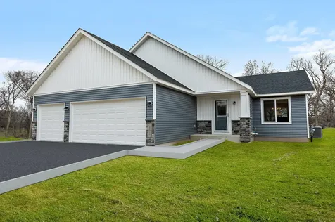 13 Kodiak Court North Mankato MN 56003