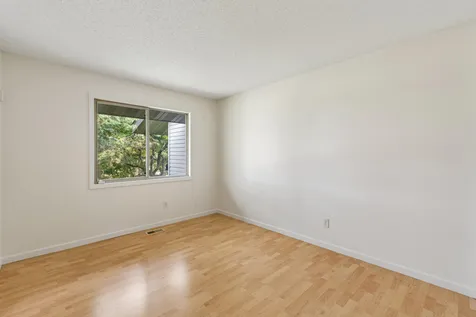 9521 Hartford Circle Eden Prairie MN 55347