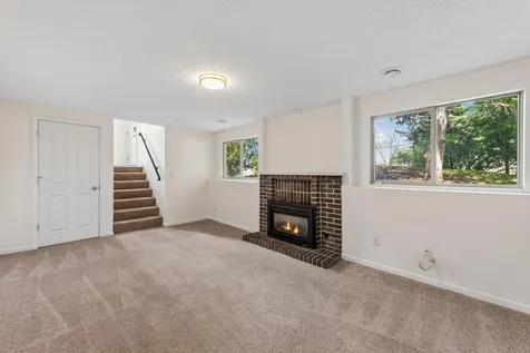 9521 Hartford Circle Eden Prairie MN 55347