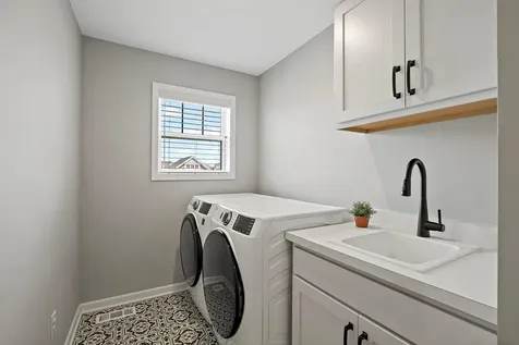 107 Maple Terrace Waconia MN 55387