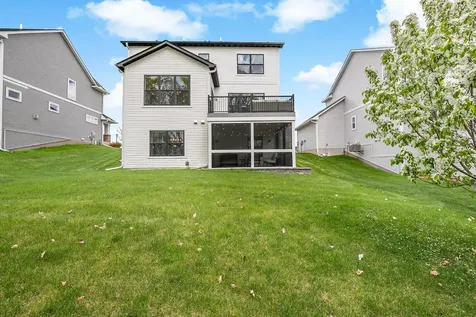 107 Maple Terrace Waconia MN 55387