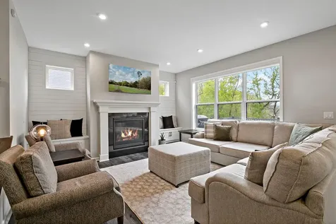 107 Maple Terrace Waconia MN 55387
