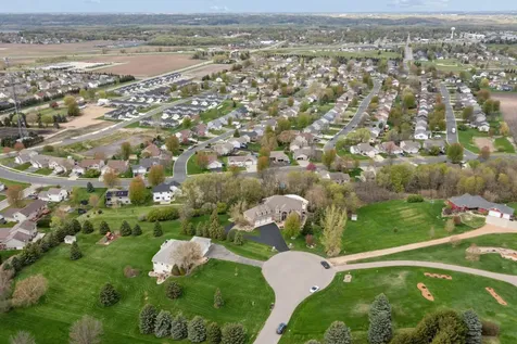 23840 Prairie Court Belle Plaine MN 56011