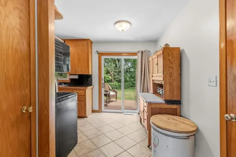 1953 Lakeaires Boulevard White Bear Lake MN 55110