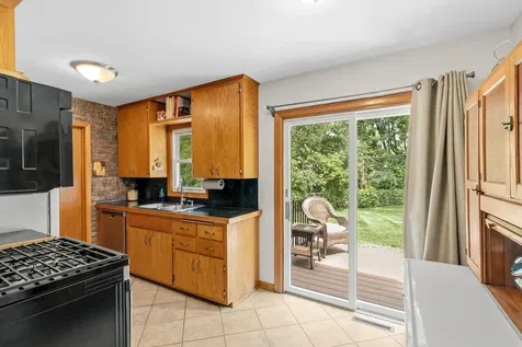 1953 Lakeaires Boulevard White Bear Lake MN 55110