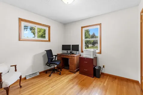 1953 Lakeaires Boulevard White Bear Lake MN 55110