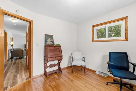 1953 Lakeaires Boulevard White Bear Lake MN 55110