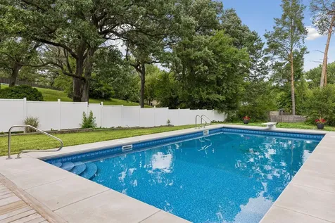 8012 Westwood Hills Drive Saint Louis Park MN 55426