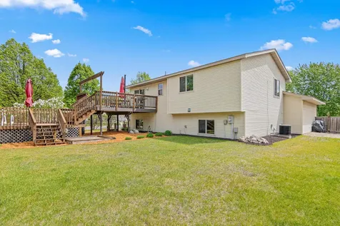 3343 Quarry Avenue Anoka MN 55303