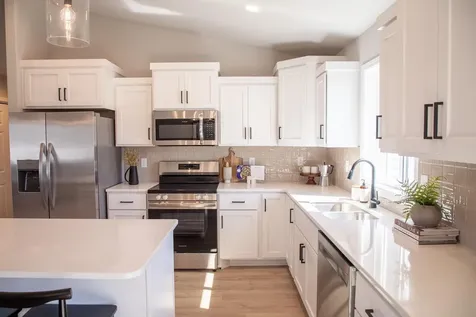 1434 66 Avenue S Fargo ND 58104
