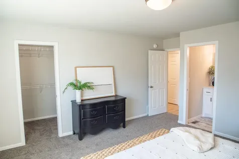 1434 66 Avenue S Fargo ND 58104