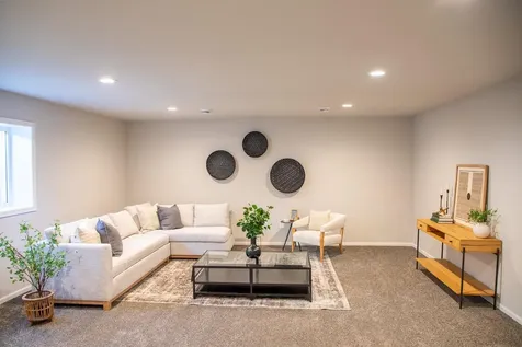 1434 66 Avenue S Fargo ND 58104