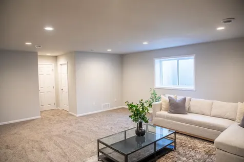 1434 66 Avenue S Fargo ND 58104