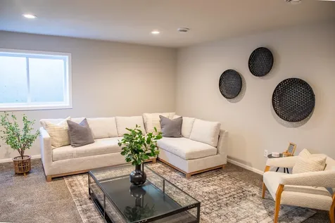1434 66 Avenue S Fargo ND 58104