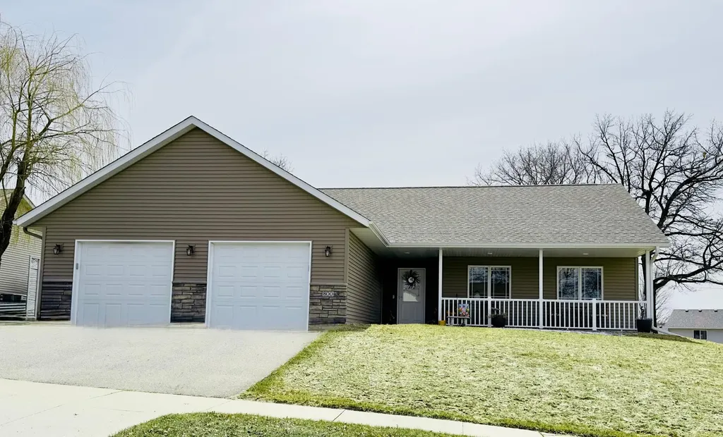 800 Wollak Way Sauk Rapids MN 56379