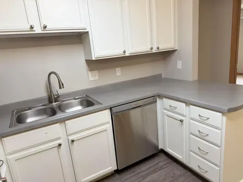 1321 Lake Drive W Chanhassen MN 55317