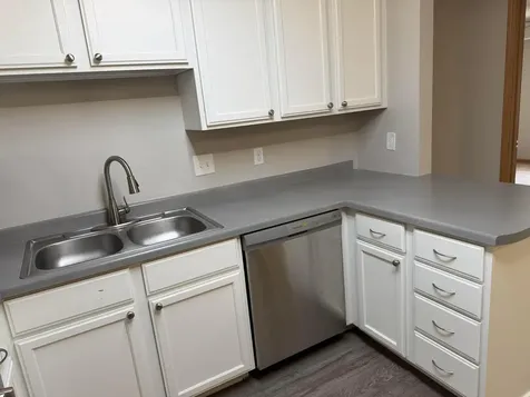1321 Lake Drive W Chanhassen MN 55317