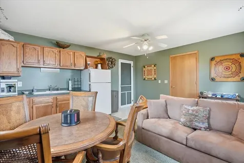 250 Magnor Lake Court Clayton WI 54004