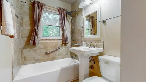 6032 Upper Afton Road Woodbury MN 55125