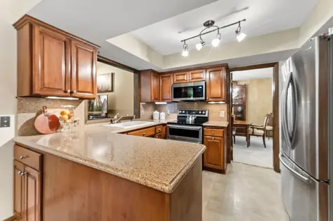 10725 34th Avenue N Plymouth MN 55441