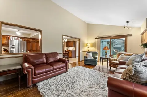 10725 34th Avenue N Plymouth MN 55441