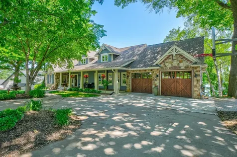 12163 Otchipwe Avenue N Stillwater MN 55082