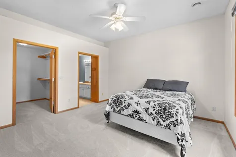6543 Riverwood Lane Brooklyn Center MN 55430