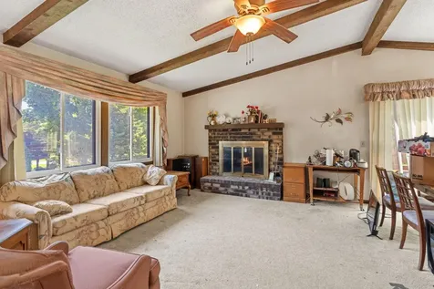 1013 122nd Avenue NE Blaine MN 55434