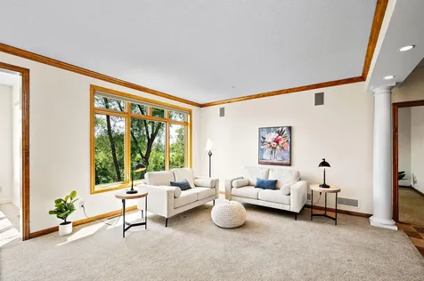 101 Willoughby Way E Minnetonka MN 55305