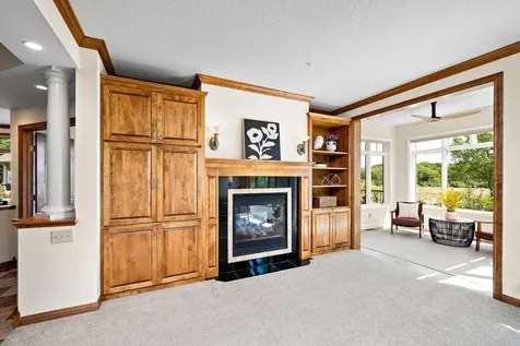 101 Willoughby Way E Minnetonka MN 55305