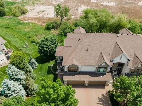 101 Willoughby Way E Minnetonka MN 55305