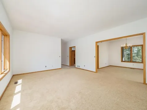 1523 Wellington Way Eagan MN 55122