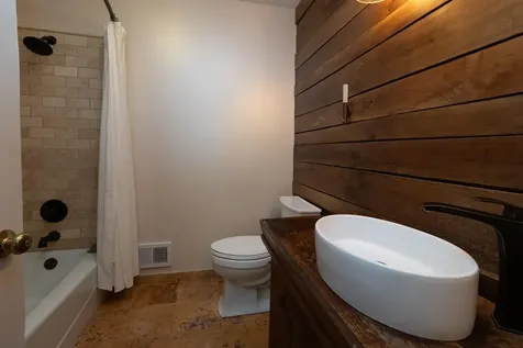 500 Robert Court Mahtomedi MN 55115