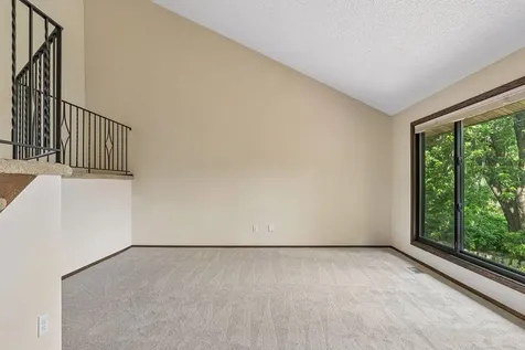 1641 61st Avenue NE Fridley MN 55432